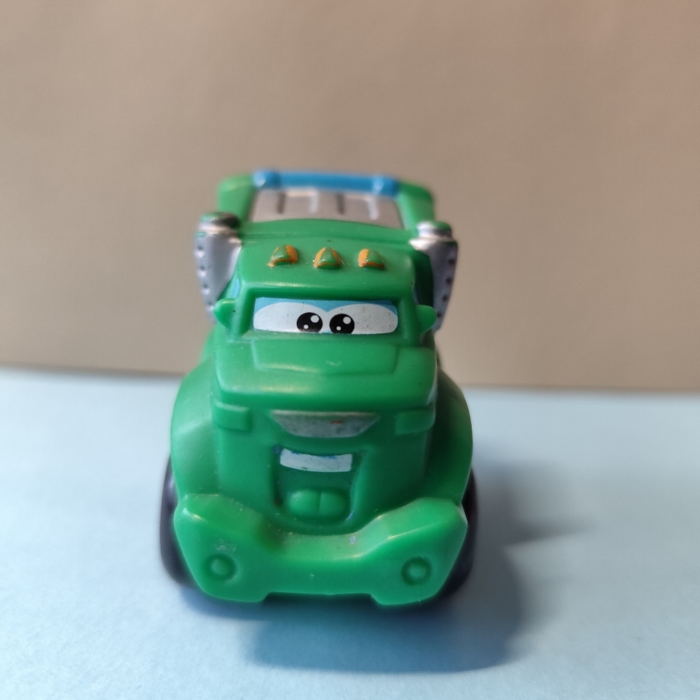 4/$20💥Tonka Chuck & Friends Rowdy the Garbage Truck Carrier 2011 Hasbro